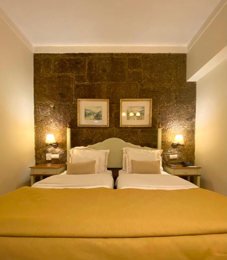Hotel De Charme Quinta Do Pinheiro 4*